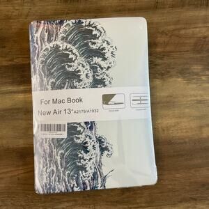 MacBook Air 13” 2018-2020 waves design hardshell case